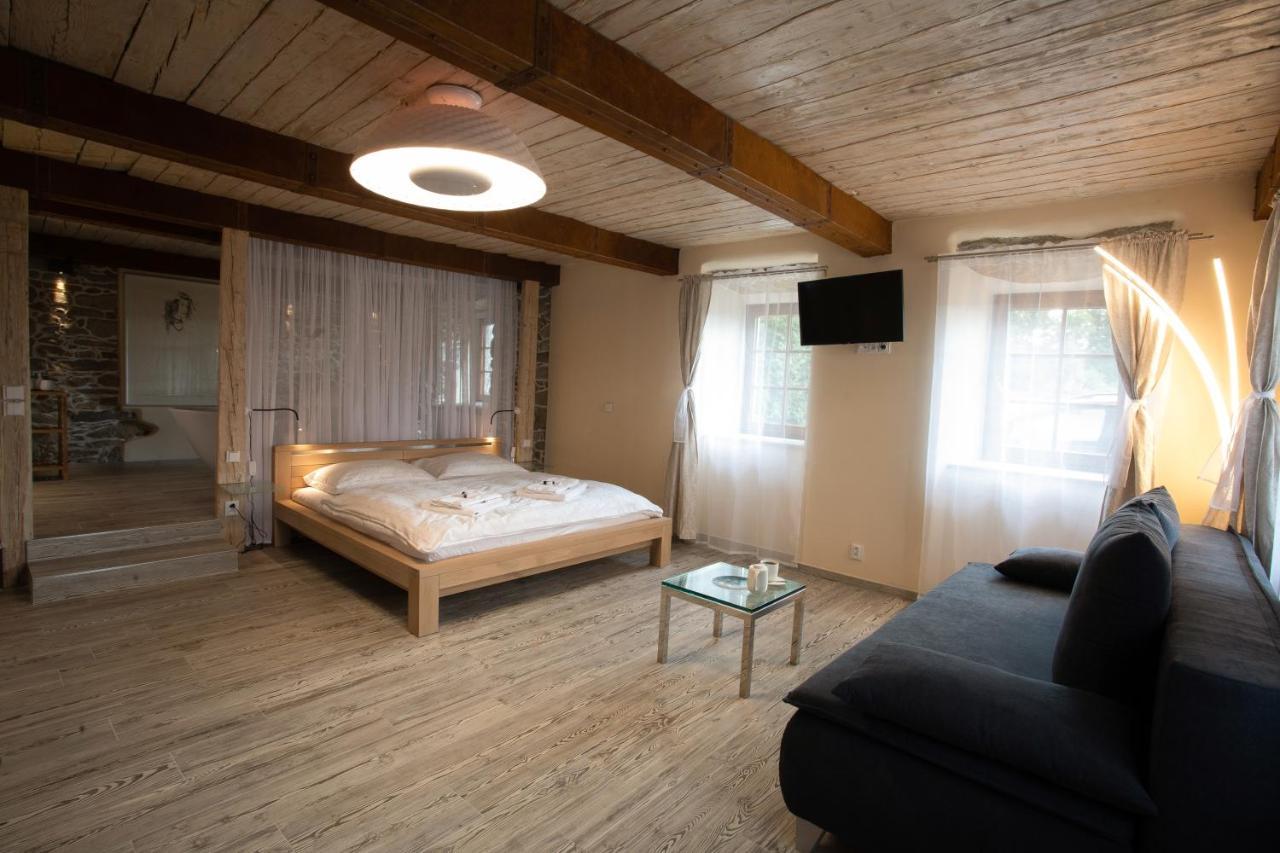 Penzion Vejrovna Přední Výtoň Exterior foto