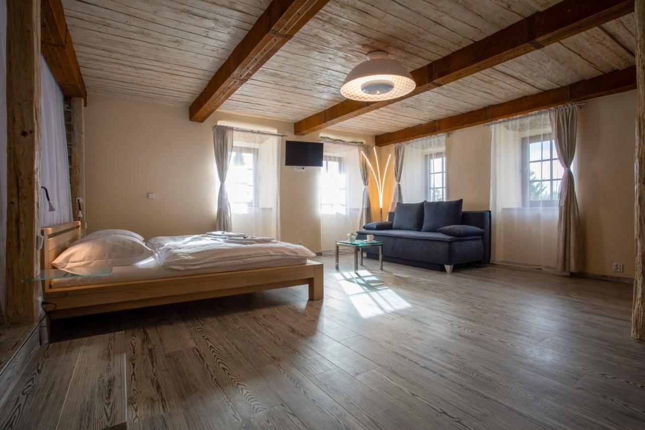 Penzion Vejrovna Přední Výtoň Exterior foto