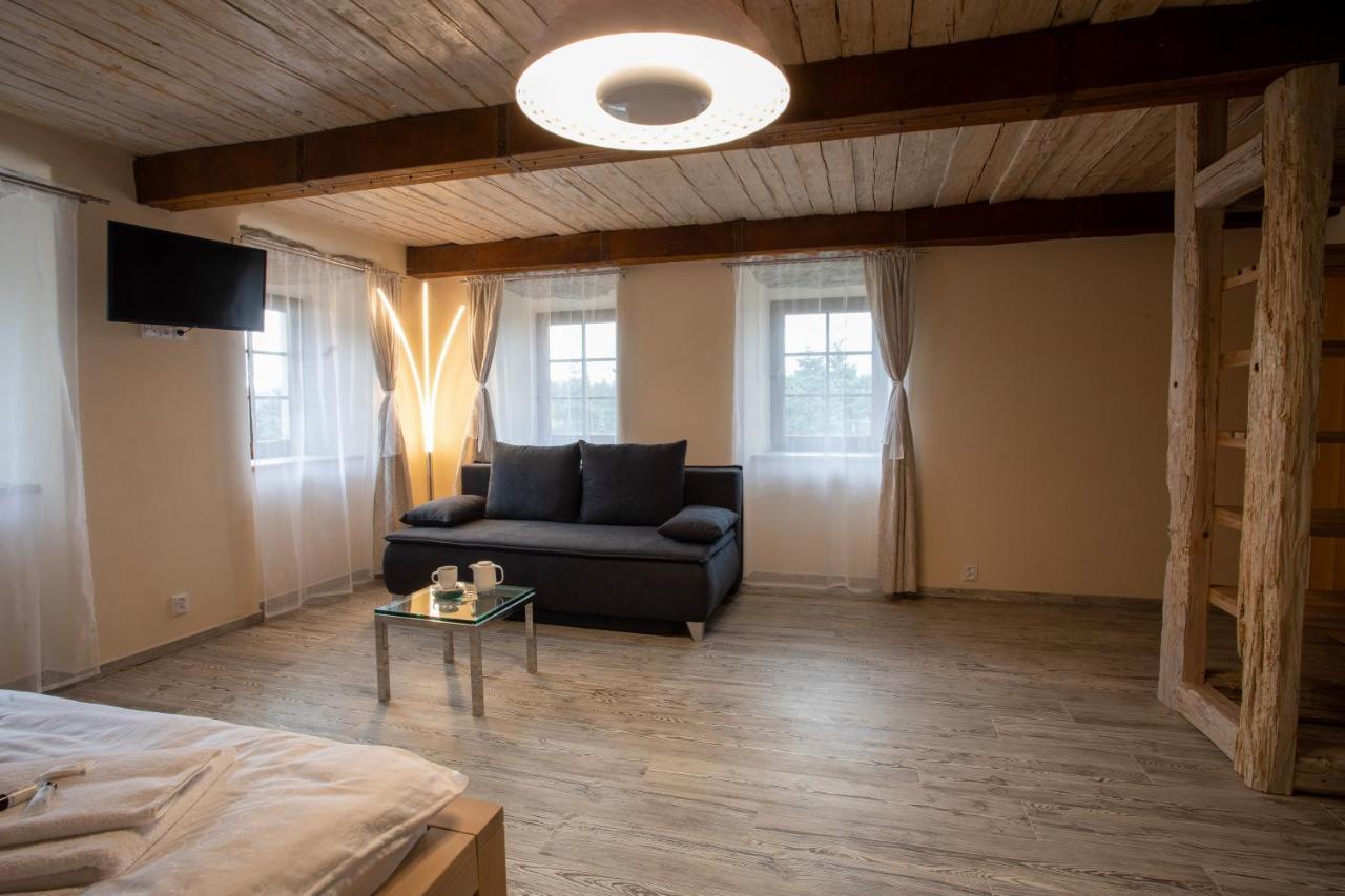 Penzion Vejrovna Přední Výtoň Exterior foto